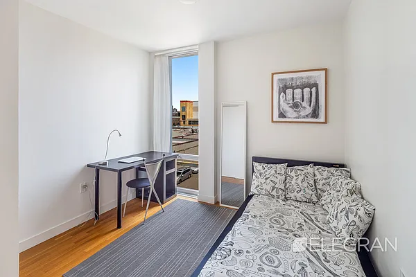 Rented by (Legacy) Elegran | media 15