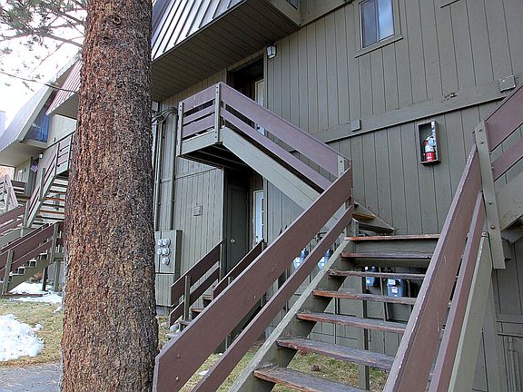 Steps to the unit