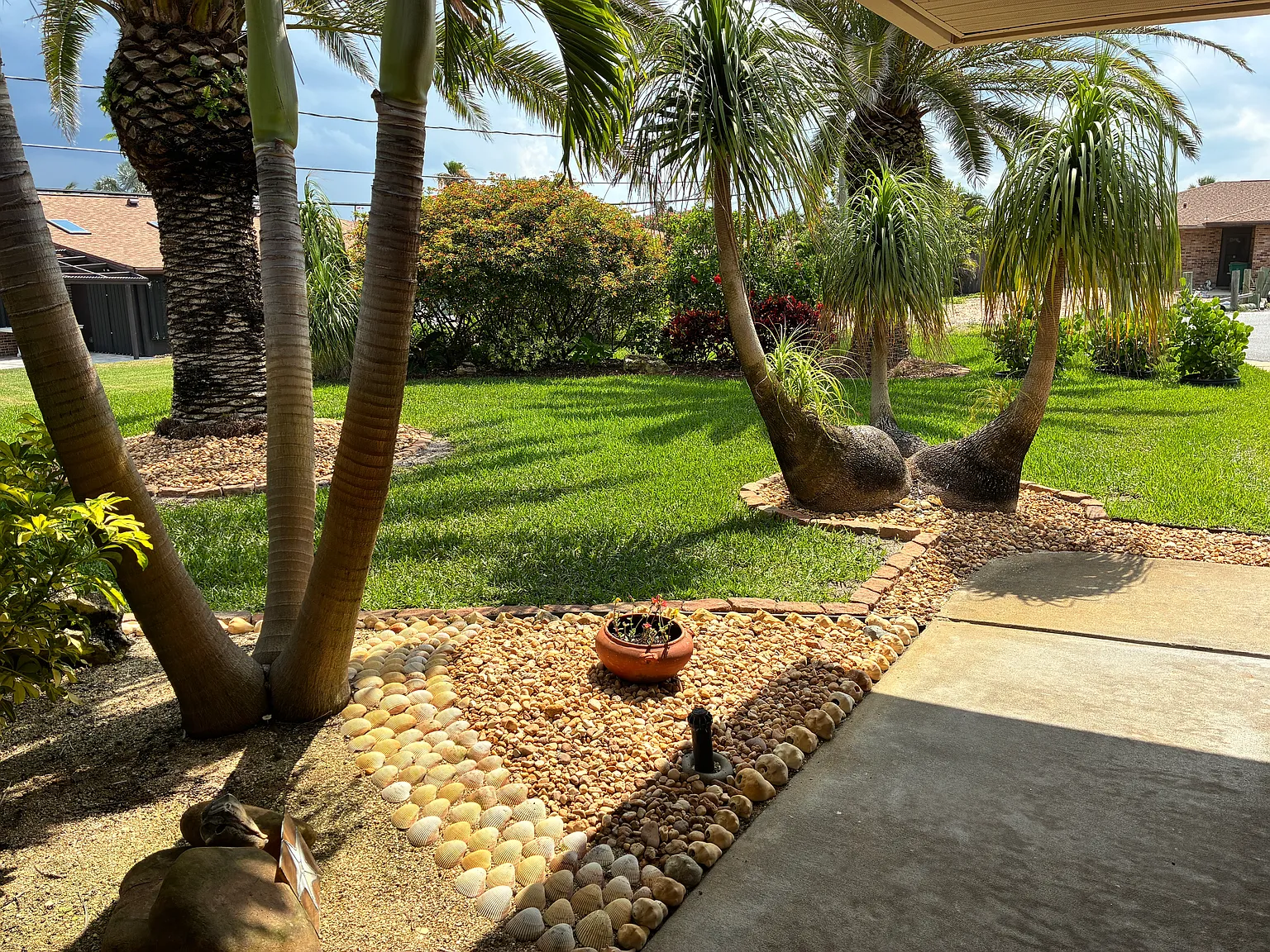 2 bed, 1200 sqft, $2,500 — Photo 3