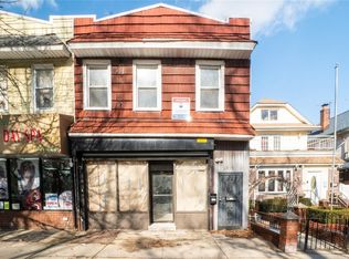 8307 Myrtle Ave, Ridgewood, NY 11385