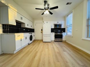 833 W 35th Pl #3R, Chicago, IL 60609