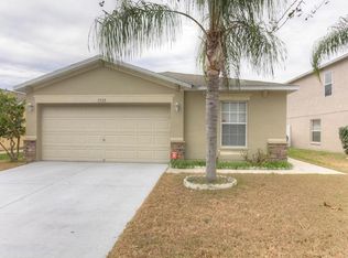 7722 Carriage Pointe Dr, Gibsonton, FL 33534