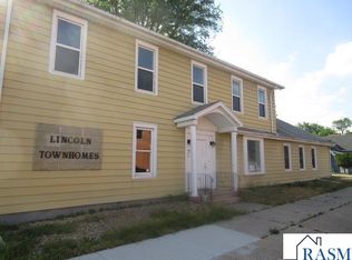 101 N Lincoln St, Lake Crystal, MN 56055