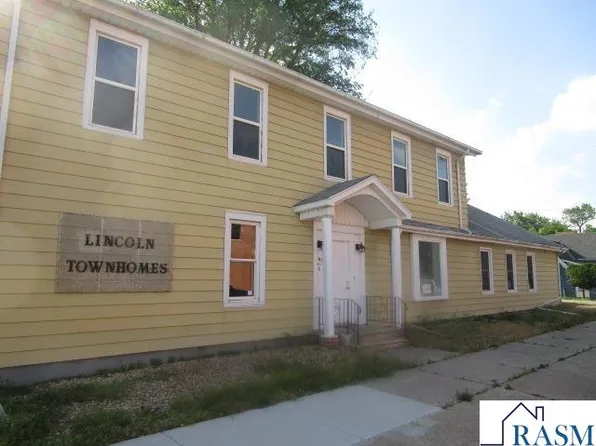 101 N Lincoln St, Lake Crystal, MN 56055