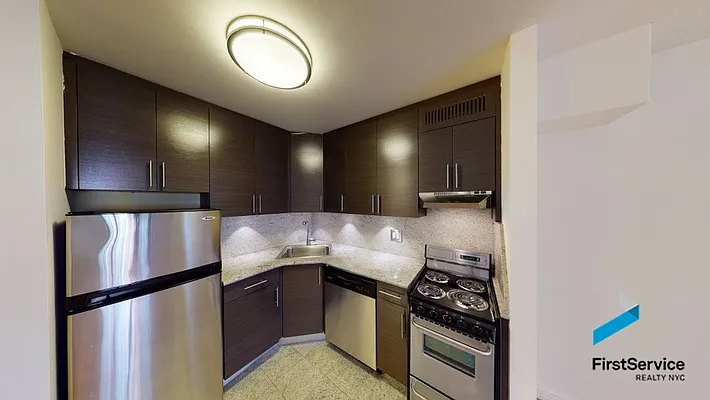 Rented by FirstService Realty (legacy) | media 33