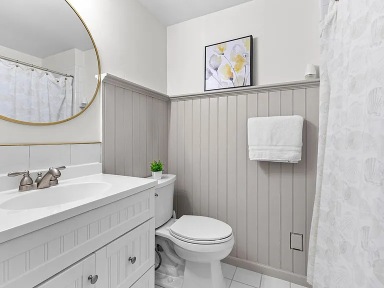 6 Harbour Ln — Photo 12