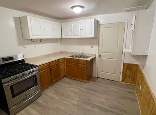 3852 N Mill Rd #1, Dryden, MI 48428