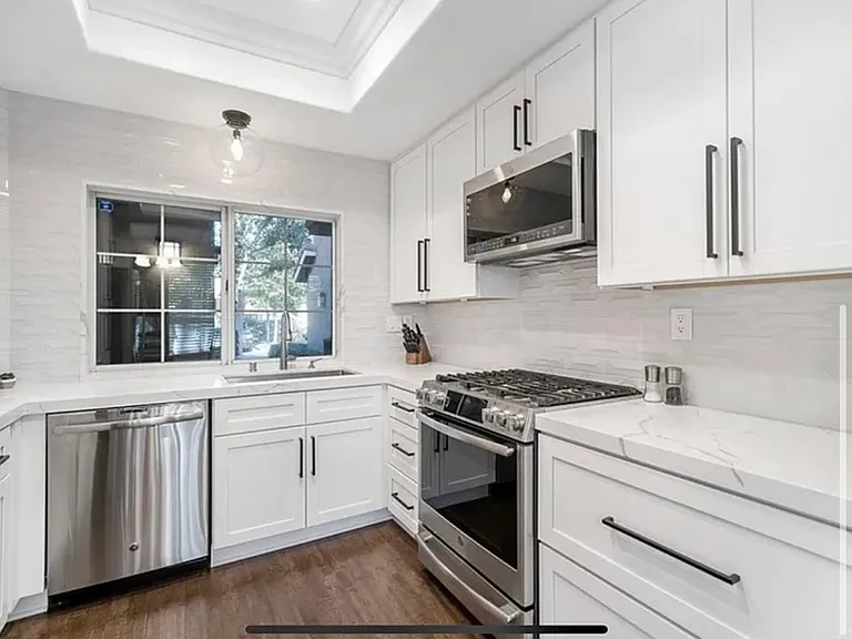 37 Matisse Cir — Photo 5