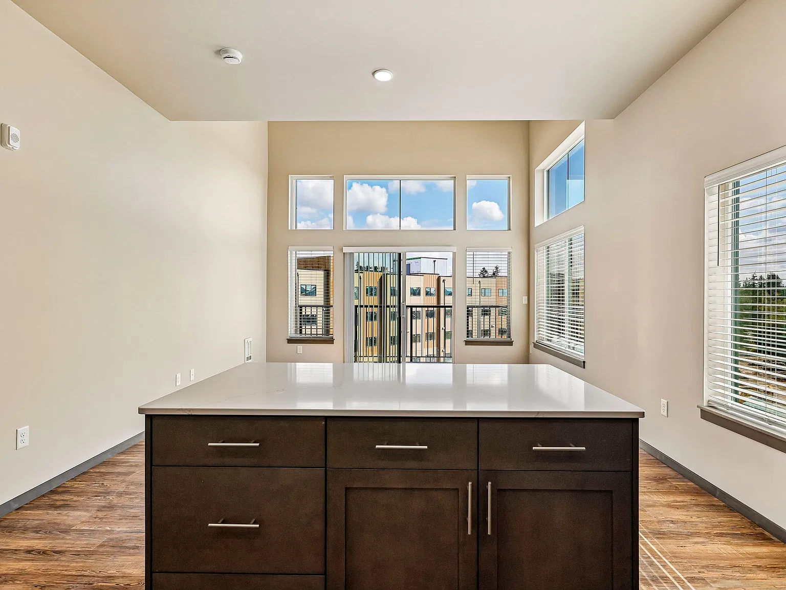 Cedarside Apartments — Photo 2