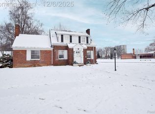 17228 Dorset Ave, Southfield, MI 48075