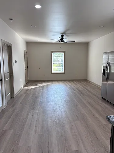 319 Talbot Ave Photo 1