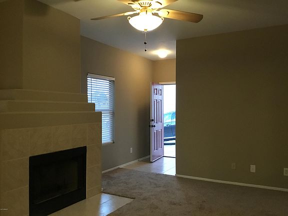4th image of 401 W Aloe Pl