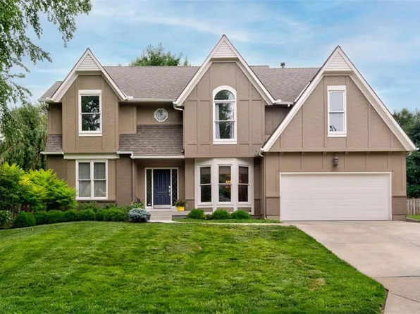 15713 W 138th St, Olathe, KS 66062