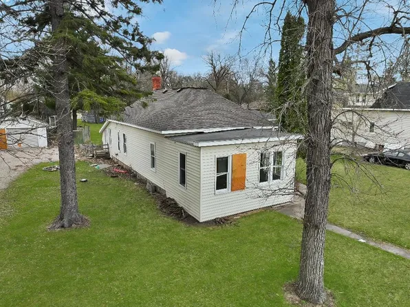 126 Tousley Ave N, New York Mills, MN 56567