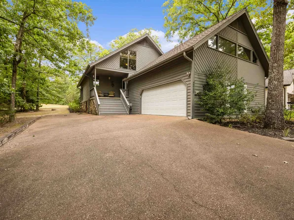 215 Saint Andrews Ct, Counce, TN 38326