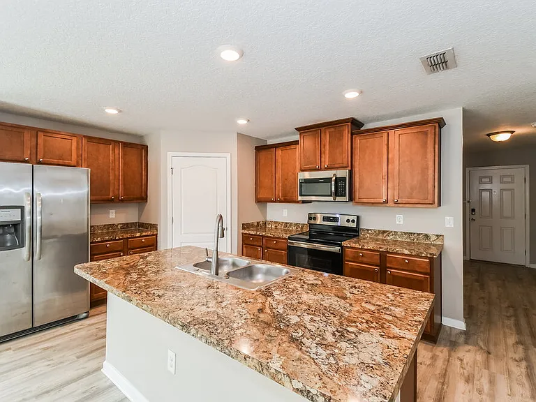 2283 Pebble Point Dr — Photo 6
