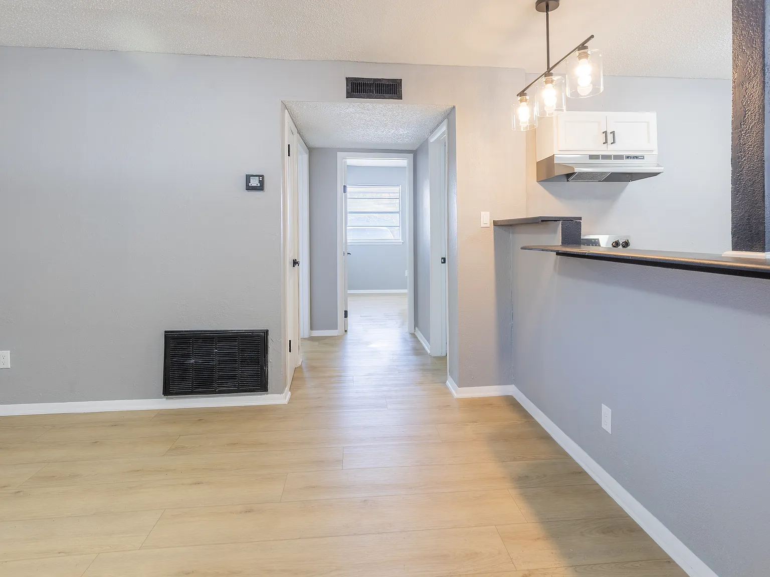 Maplewood Apartments — Photo 4