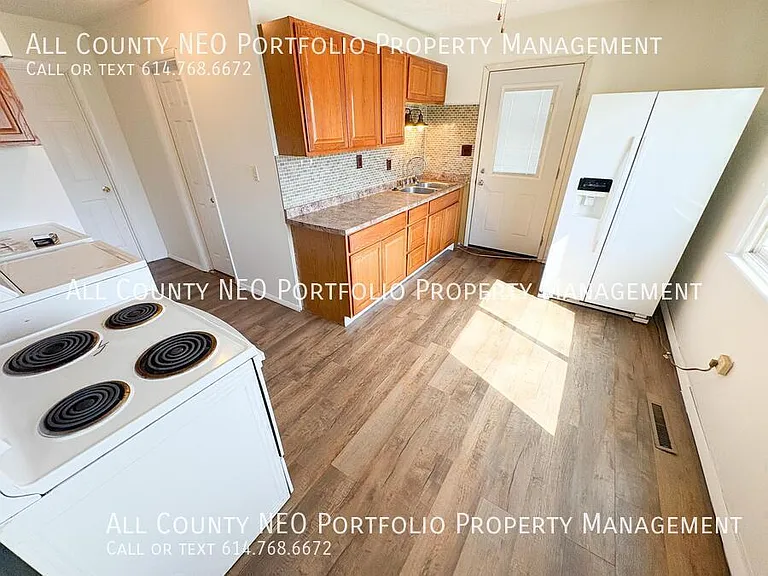 1748 Ward Rd — Photo 6