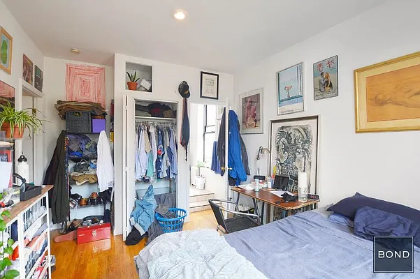 Rented by Bond New York | media 20