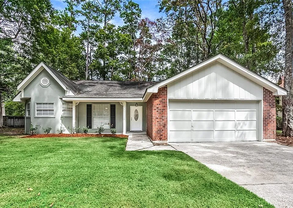 103 Pineland Dr
