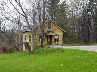 12510 Auburn Rd, Chardon, OH 44024