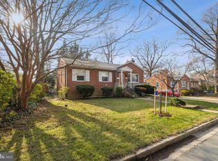 2118 Linden Ln, Silver Spring, MD 20910