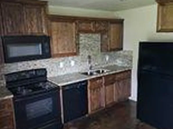 1314 Greens Private Dr, Gatesville, TX 76528