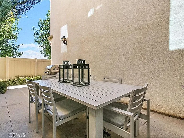 26149 Park Ave #52 — Photo 17