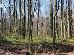 534 McBorn St, Henderson, NC 27536