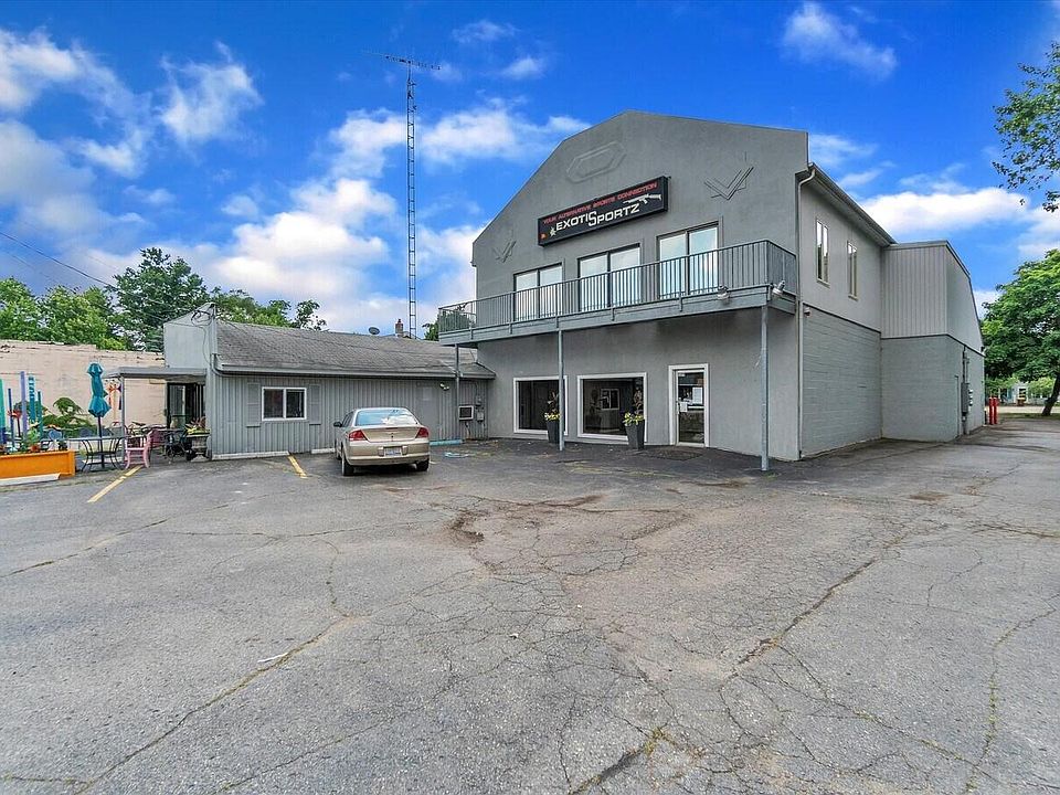 127 Pearl St A, Pinckney, MI 48169 Zillow