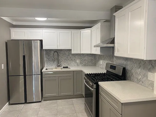 42 Harbor Dr — Photo 3