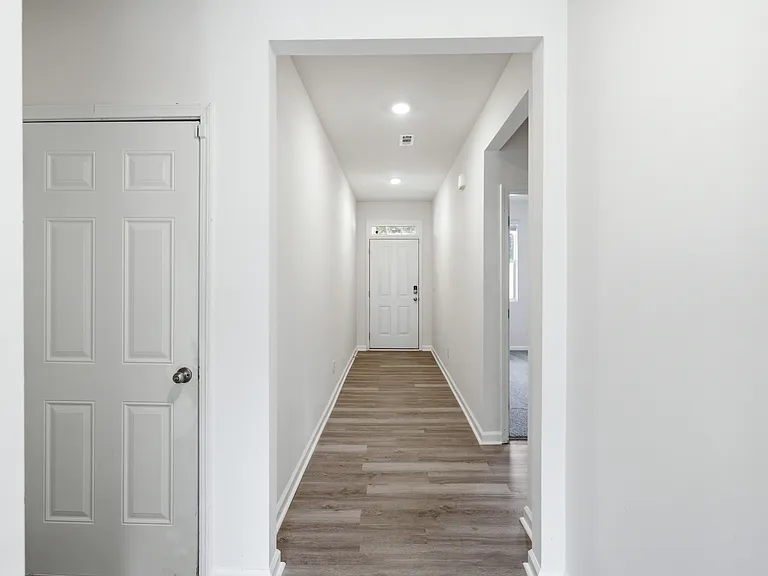 582 Walnut Grove Way — Photo 14