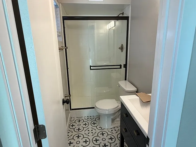 220 W Cherry Ave — Photo 10