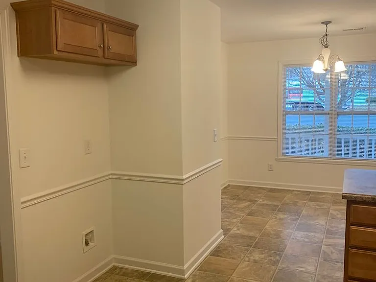 1408 Prestwood Ct — Photo 8