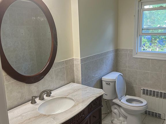 5th image of 84 W Allen St Floor 2