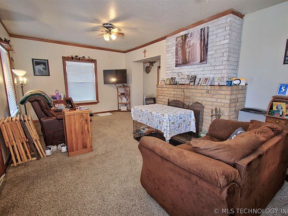 4th image of 1409 Baltimore St