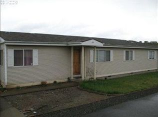 125 Kiss Ct, Roseburg, OR 97471