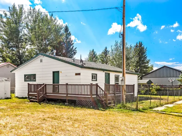 120 Laura Ln, Vaughn, MT 59487