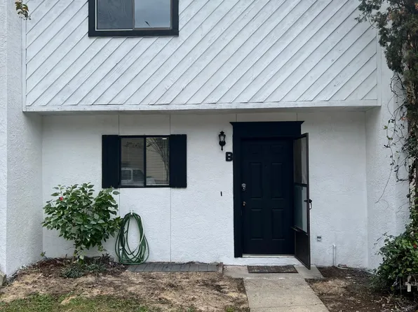108 Skinner Cir #B, Fort Walton Beach, FL 32547
