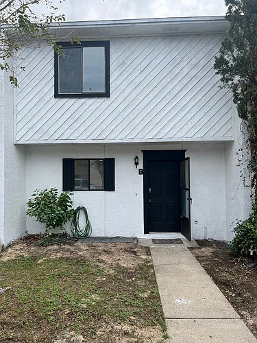 108 Skinner Cir #B Photo 1
