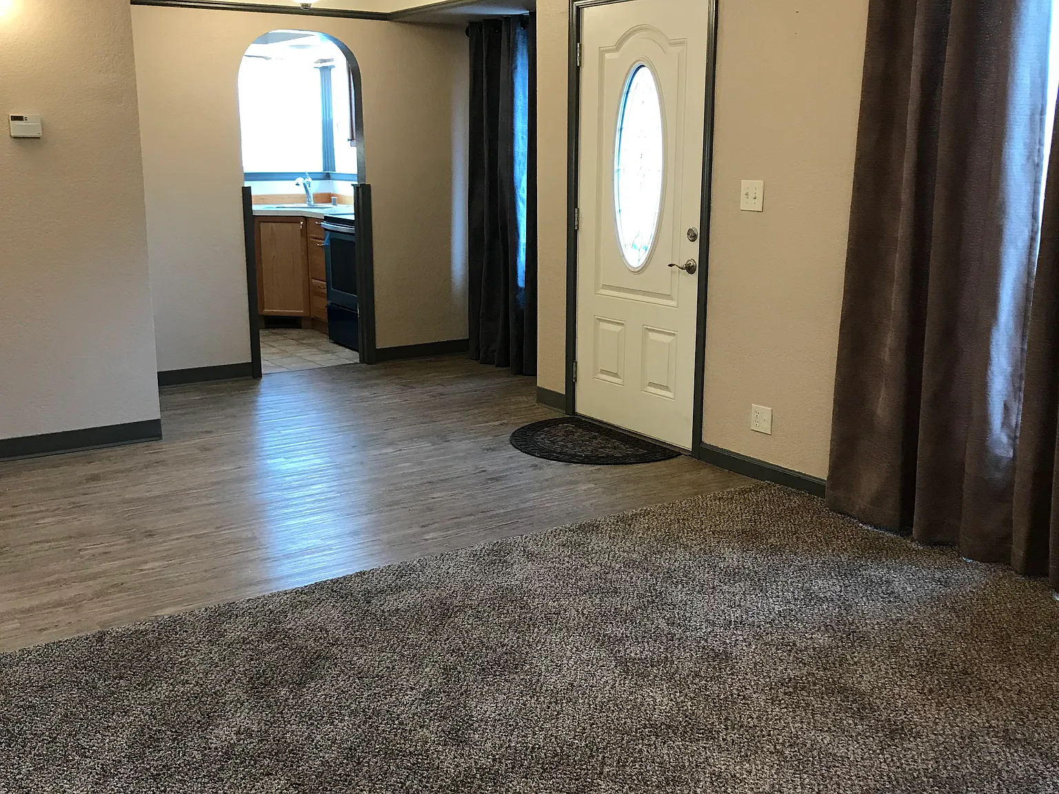 2 bed, 950 sqft, $1,450 — Photo 2