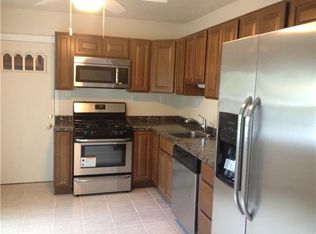 516 Banyan Rd, Newark, DE 19713