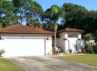 581 Harrington St SW, Palm Bay, FL 32908