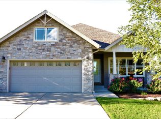 345 Legends Ln, Hollister, MO 65672