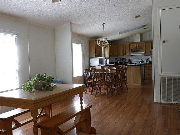 4th image of 282 Coway Rd
