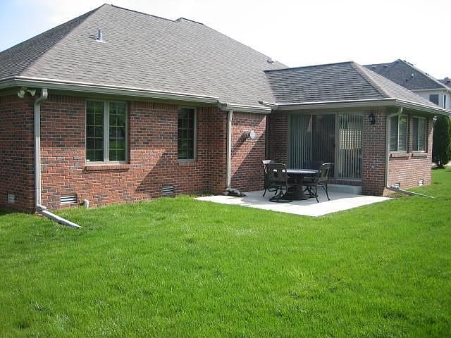 2nd image of 3889 Highland Park Dr