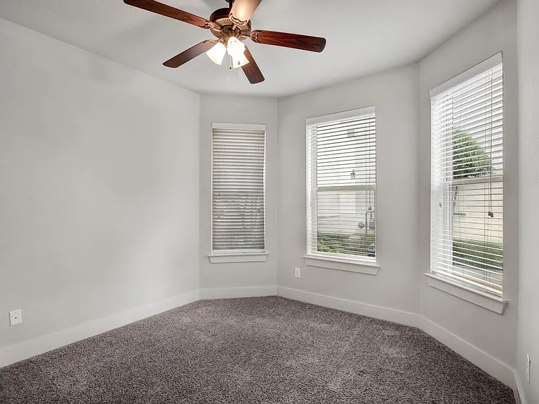 4111 Rawlins St — Photo 27