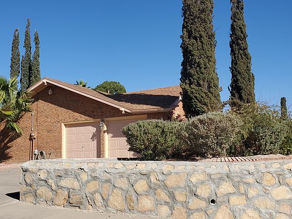 2nd image of 10653 Vista Lomas Dr