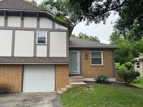 1414 E Haven Ln Photo 1