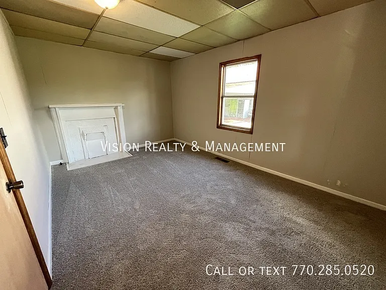 802 Williams St — Photo 25